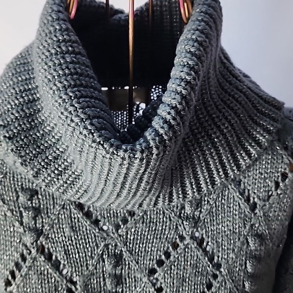 Shimmer Blue Gray Metallic Silver Thread Throughout Size S - Picture 4 of 9